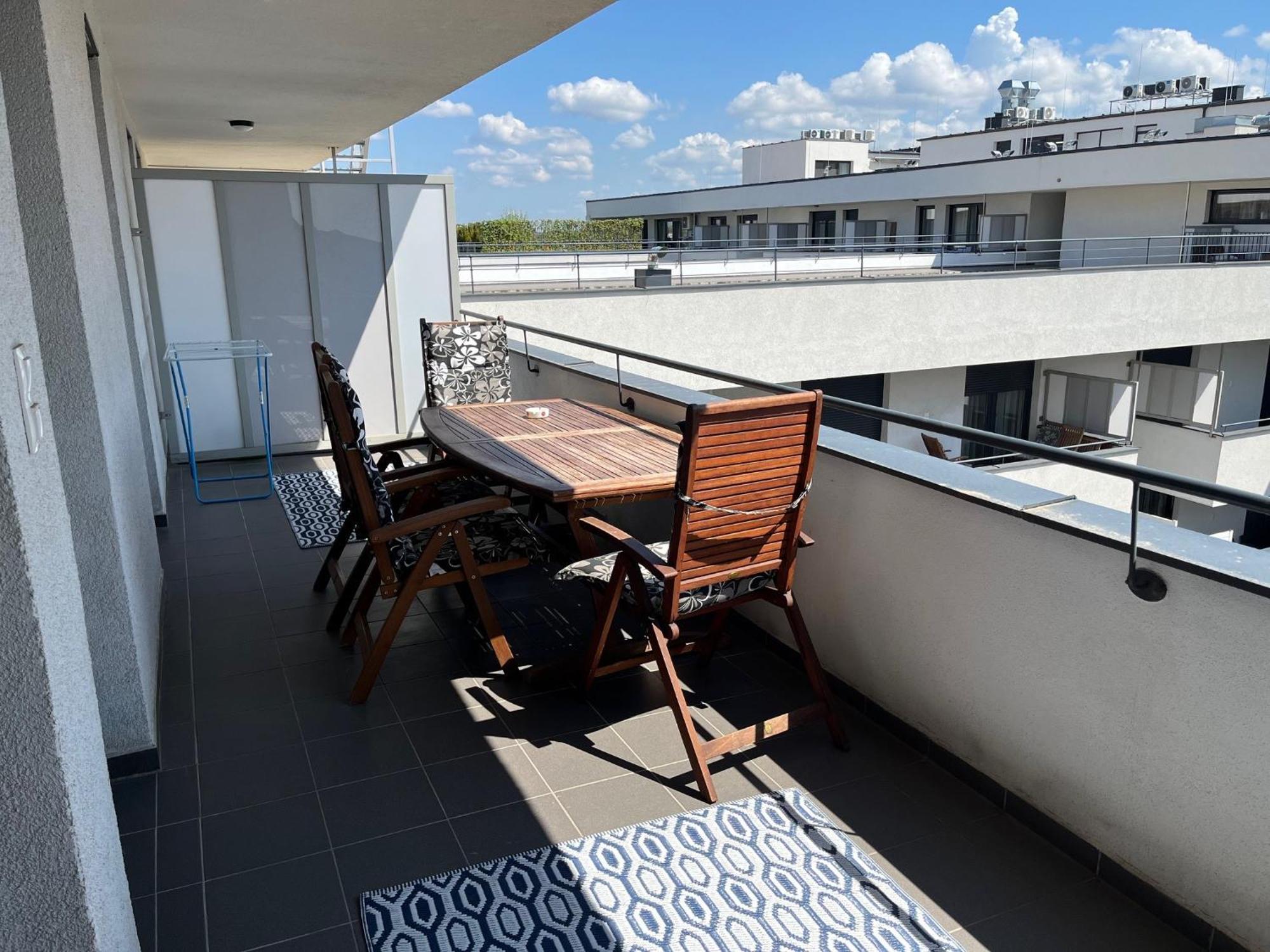 Brookforest Belvarosi Apartman Debrecen Exterior foto