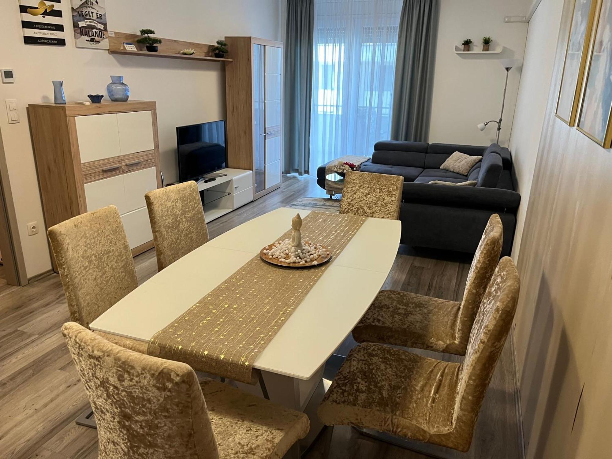 Brookforest Belvarosi Apartman Debrecen Exterior foto